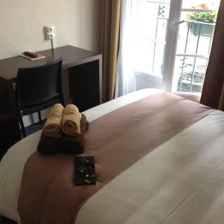 فندق De La Paix كان