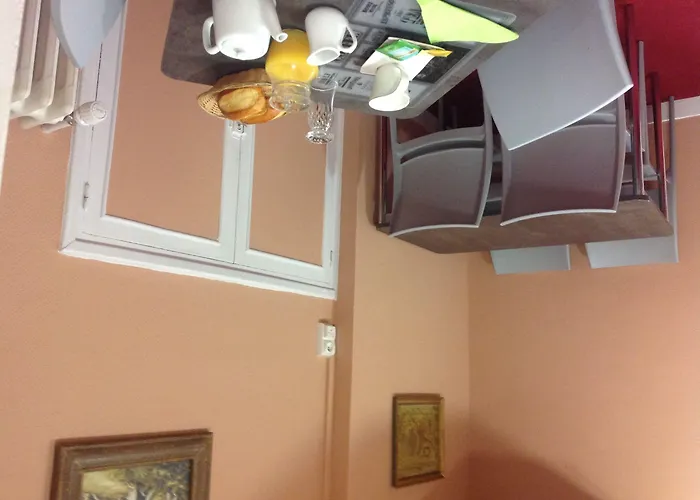 فندق De La Paix كان