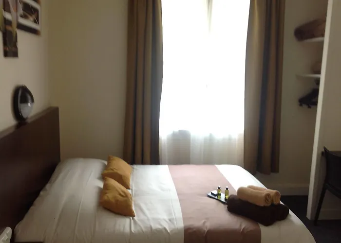 Hotel De La Paix Caen