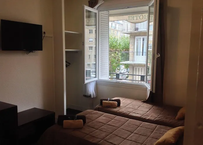 Szálloda De La Paix